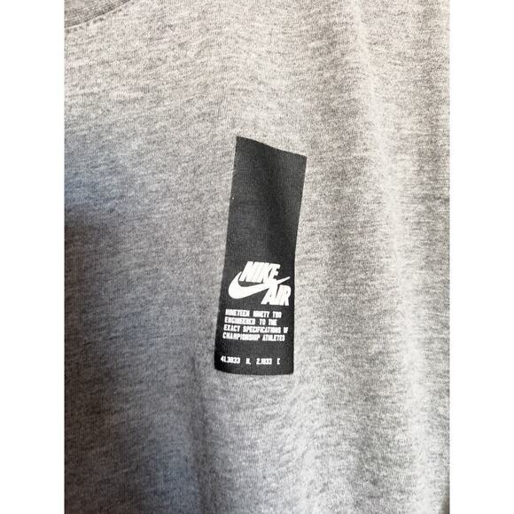Nike Air Tee T Shirt XL Grey Stripe Cotton Logo Patch Graphic - Picture 2 of 6